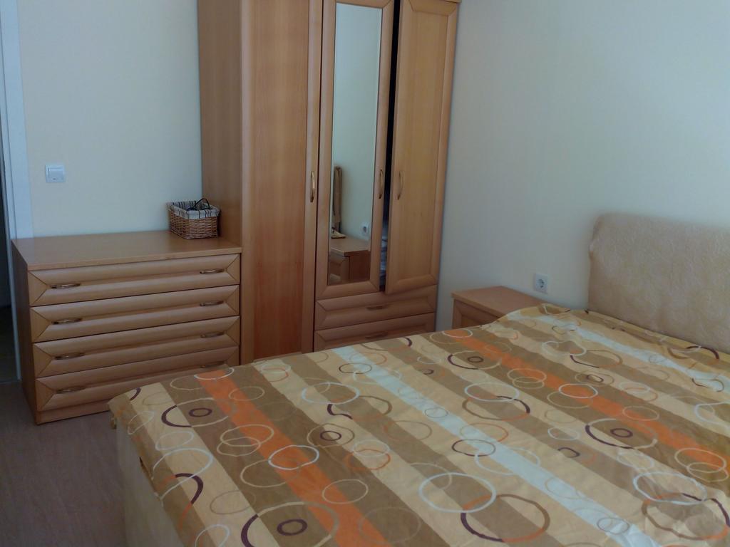 Sun City Apartments Sunny Beach Ngoại thất bức ảnh