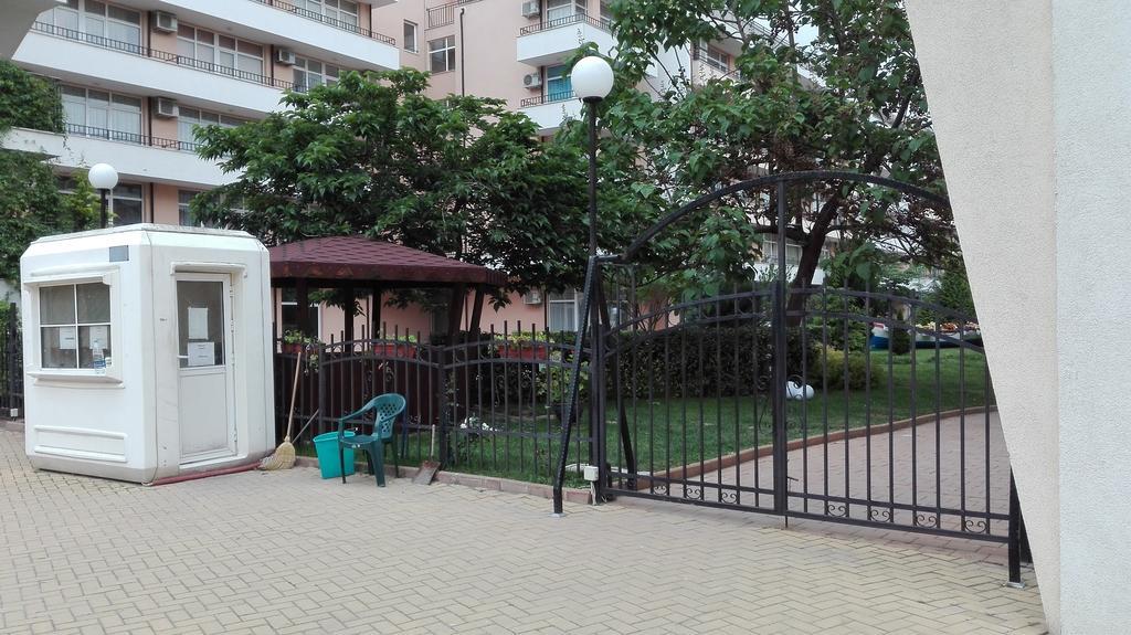 Sun City Apartments Sunny Beach Ngoại thất bức ảnh